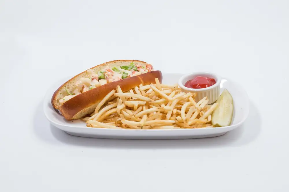 Best Lobster Roll In Boston